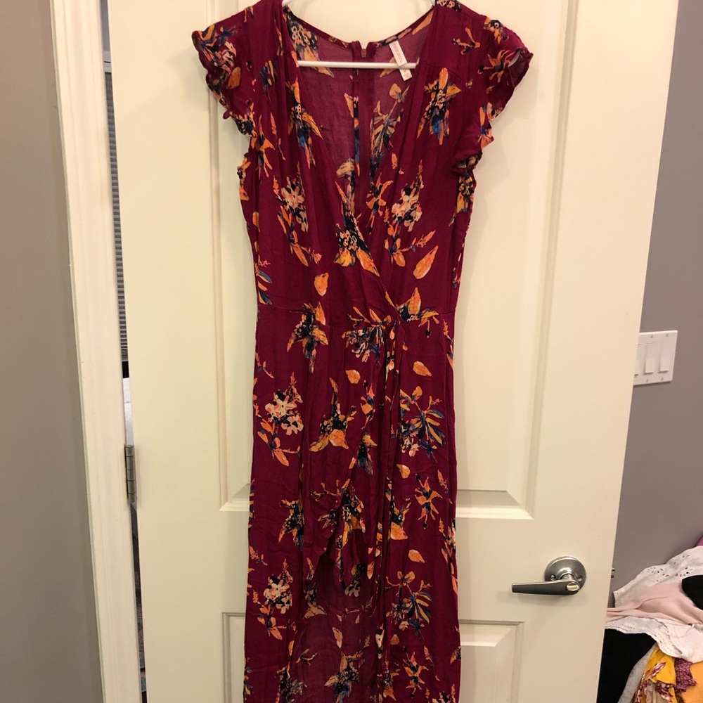 Floral short jumpsuit with long train